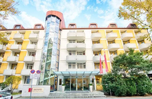 Leonardo Hotel & Residenz München EXTERIOR
