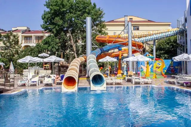Kuban Resort & Aqua Park Hotel OUTDOOR_POOL