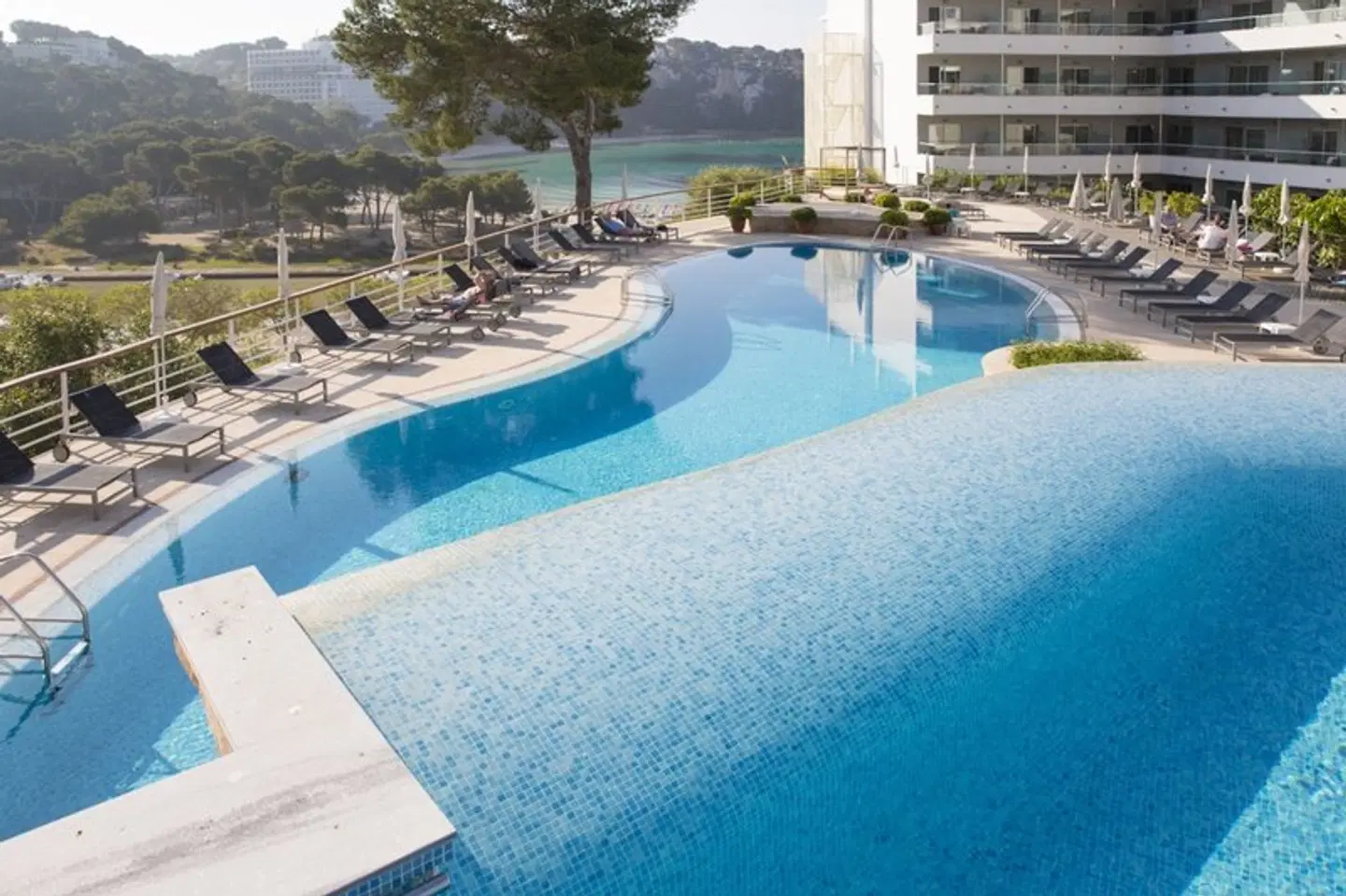 ARTIEM Audax OUTDOOR_POOL