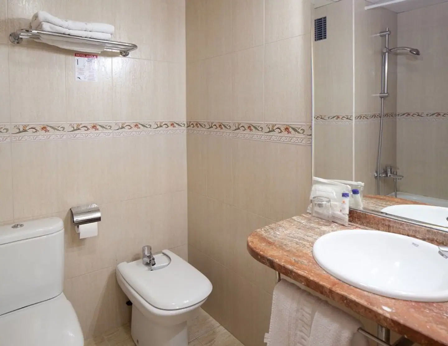 htop Palm Beach Badezimmer