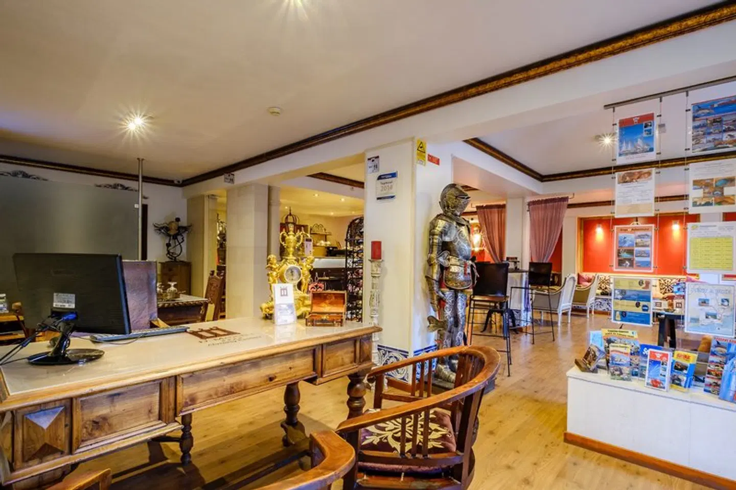 Charming Residence Dom Manuel Bar