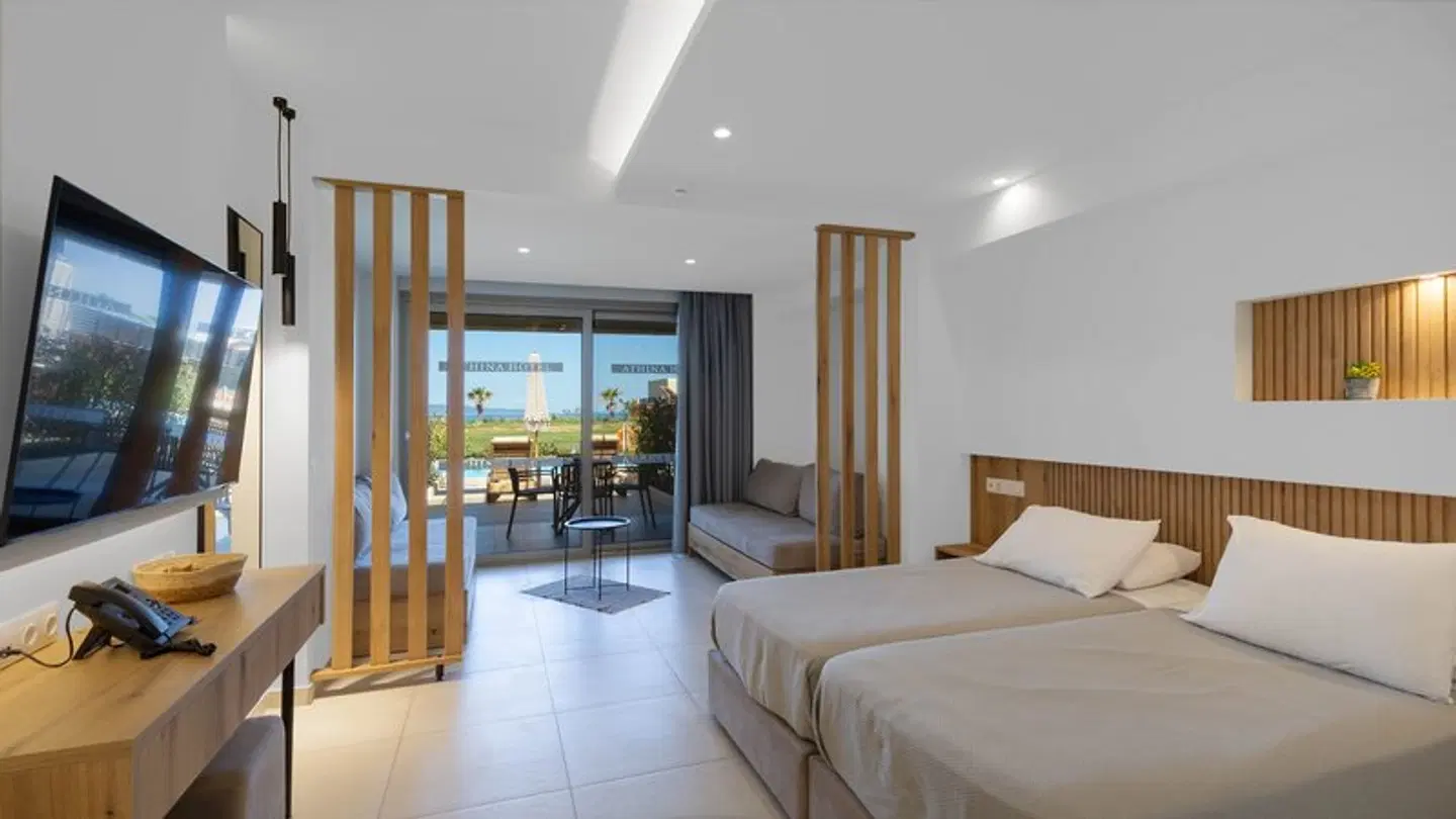 Athina ROOM_EXAMPLE