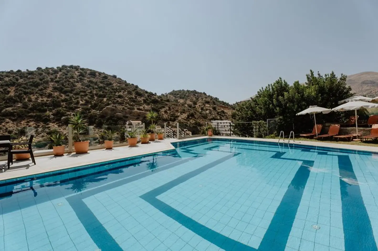 Petra Hotel OUTDOOR_POOL