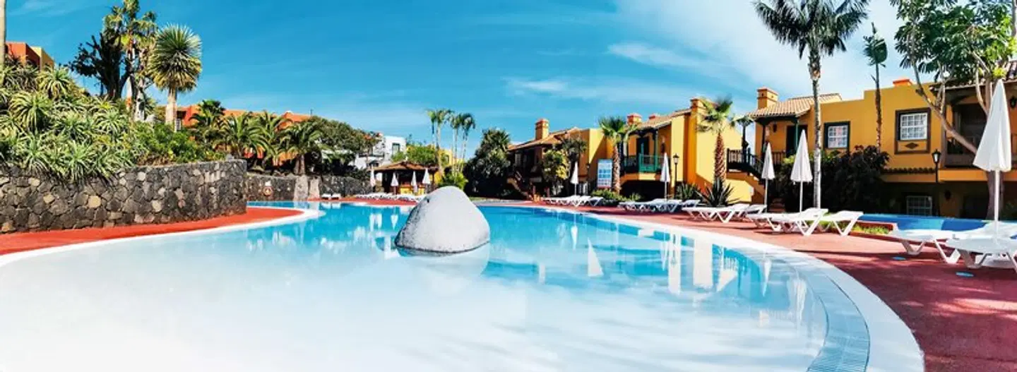 Oasis San Antonio App. OUTDOOR_POOL