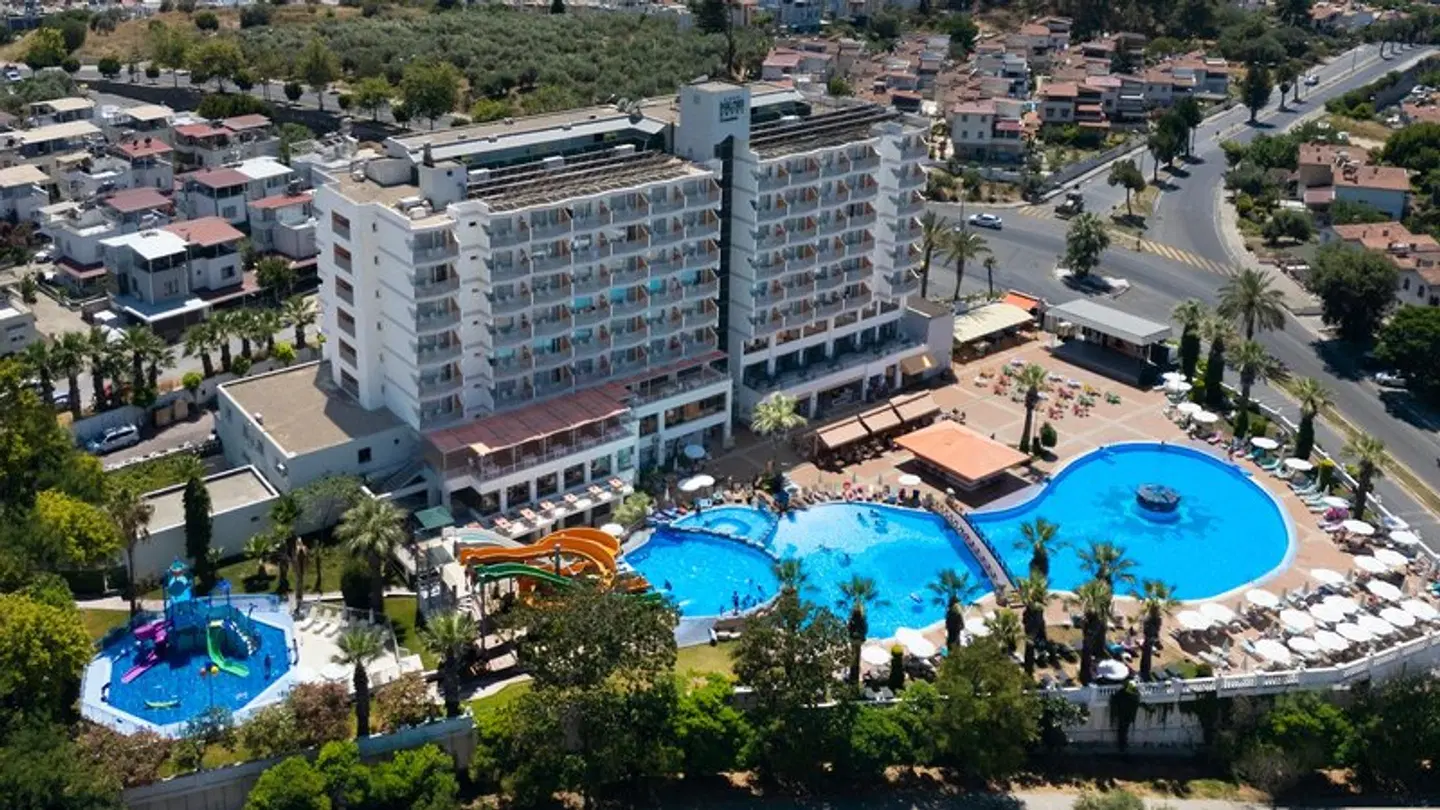 Palmin Hotel EXTERIOR