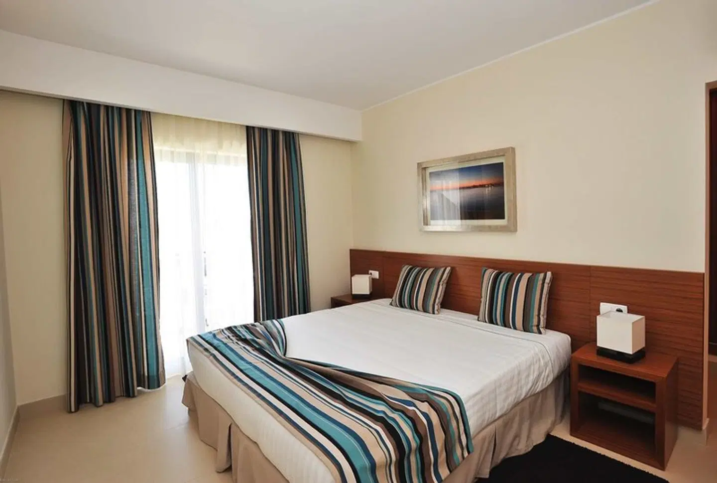 Vitor's Village ROOM_EXAMPLE