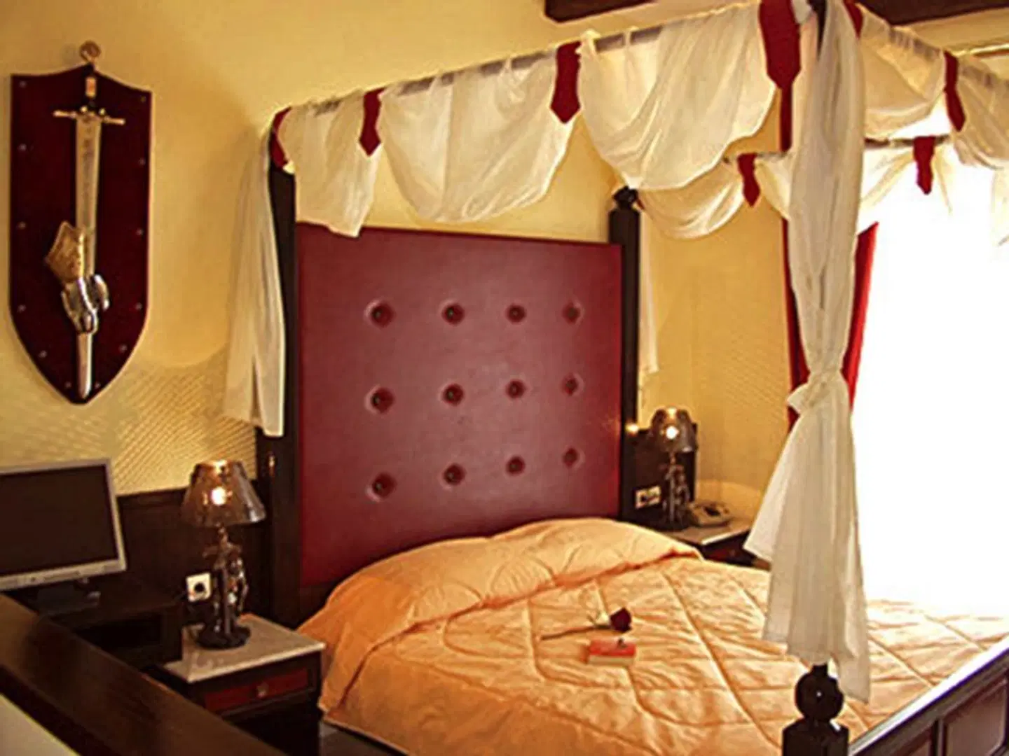 Castello Di Cavalieri Suites & Spa ROOM_EXAMPLE