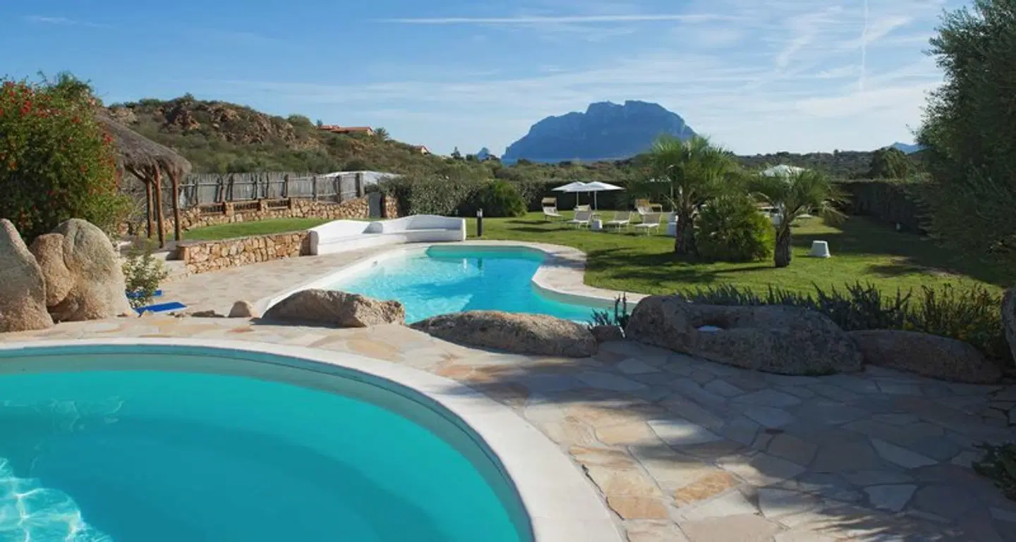 Ollastu OUTDOOR_POOL